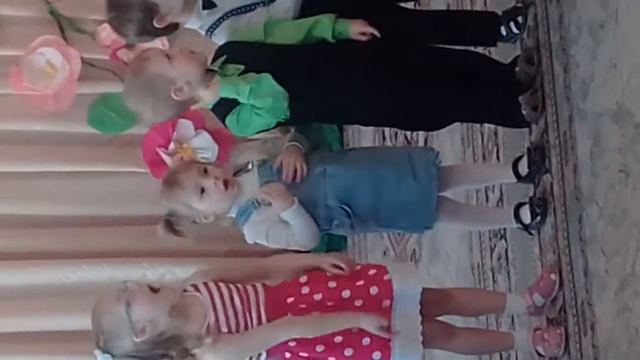 Почему?Потому, что мы маленькие. смотреть онлайн