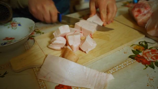 КУПИЛ 2 ДОМА В ДЕРЕВНЕ | ДЕЛАЕМ ЗАГОТОВКИ | БЫТ ПО ХОЗЯЙСТВУ смотреть онлайн