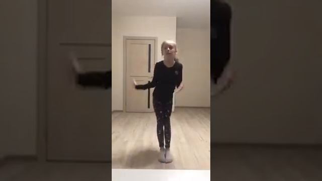Танец под песню Маршрутка♪♥♦♠♣• смотреть онлайн