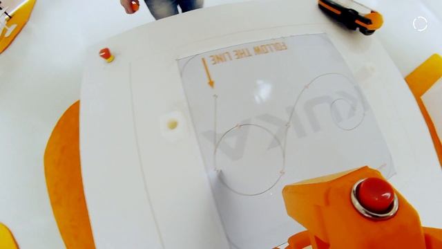 How to build a collaborative robotic cell with KUKA cobot LBR iiwa смотреть онлайн