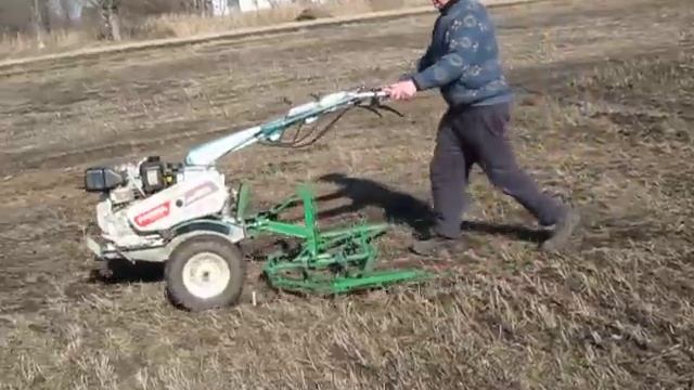 Борона для мотоблока в испытании смотреть онлайн