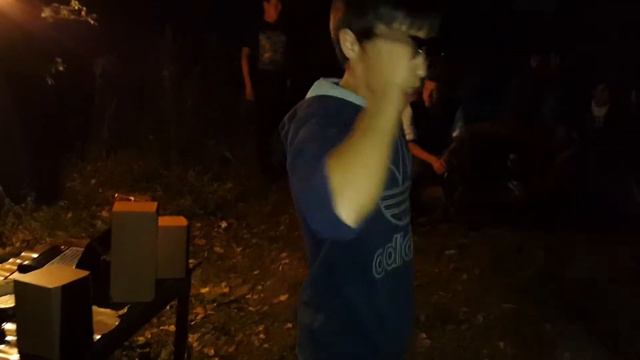Вообще то я стесняюсь смотреть онлайн
