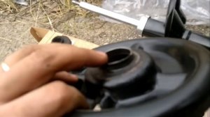 скрип при повороте руля митсубиши ланцер 10