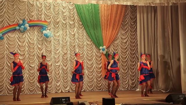 Танец Be Happy - Коллектив Веселкові Барви, г. Орехов смотреть онлайн