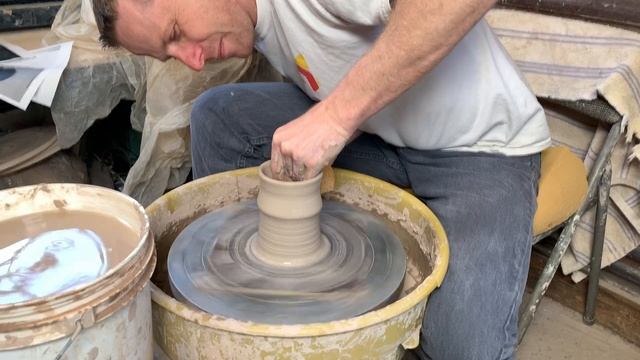 Pottery Challenge #2 - Making Your Pottery App Creations смотреть онлайн