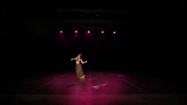 ХРАМ ТЫСЯЧИ ЛИЦ // Танец женщины // Леляна Станишевская // SOLARIS 2015 смотреть онлайн