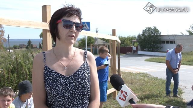 Дороги нет, света тоже. Грязь и темнота ожидают школьников в селе Шиловка смотреть онлайн