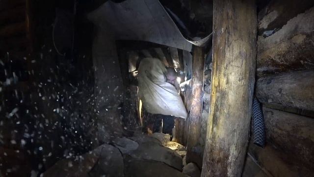 Зачем я её отпустил | Тоннель в подземном домике смотреть онлайн