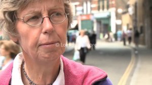 English - Healthy or unhealthy lifestyle? (with subtitles)