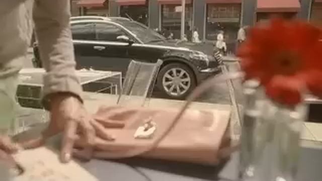Infiniti FX Commercial - Secred Admirer смотреть онлайн