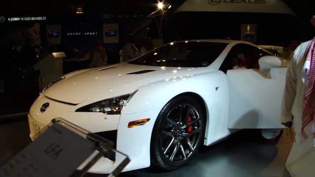 EXCS Motor Show 2011-Lexus LFA смотреть онлайн
