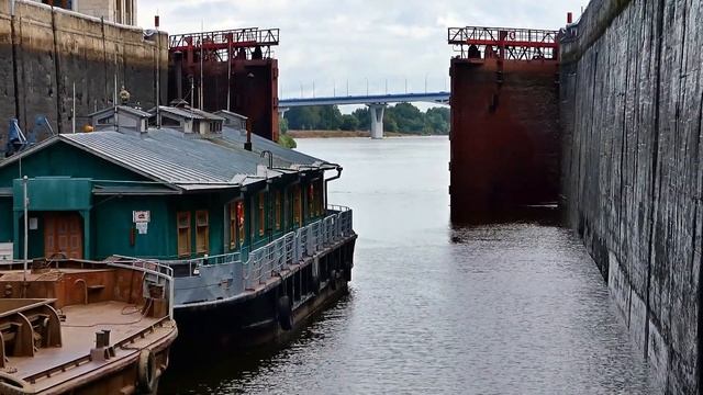 шлюзы канала им. Москвы смотреть онлайн