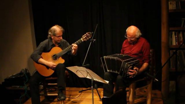 Danzarín - Cesar Stroscio y Pino Enriquez смотреть онлайн