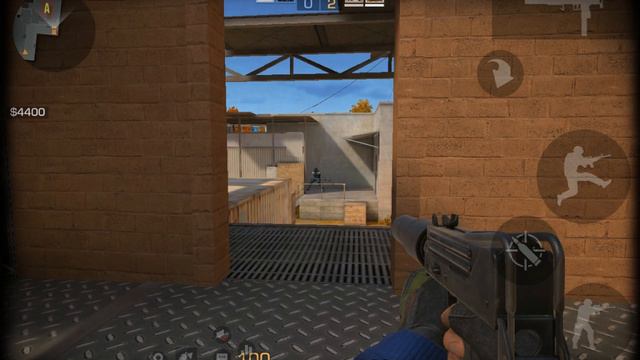 Эдит Deagle и Mac10