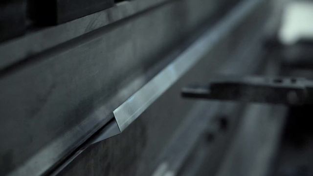 Производство алюминиевых фасадов зданий: гибка металла смотреть онлайн