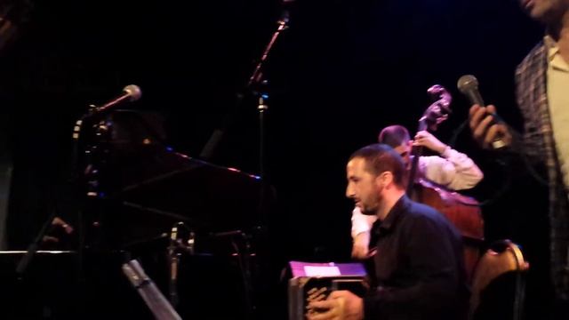 Argentine tango: Pablo Pereyra & Trio Milonguero @ Tango Factory - Set 1 song 5 смотреть онлайн