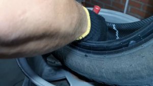 Лечиv ГРЫЖУ на бескамерной шине Continental. Руки мастера + материалы ТЕСН. Вторая жизнь для шины.