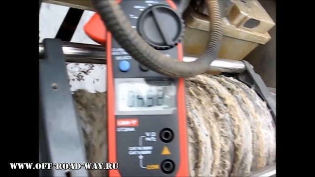 Тест вертикальной лебедки с двумя моторами смотреть онлайн