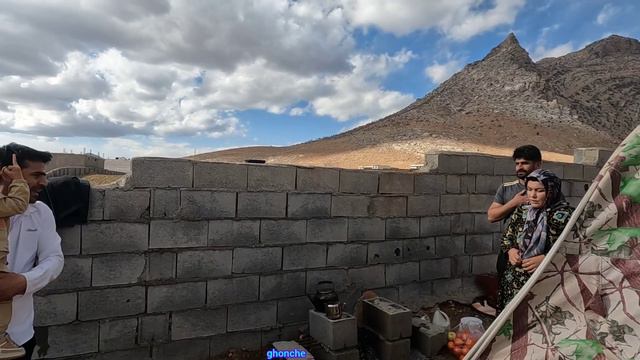 Freeing from the rubble: a selfless engineer saving a blind mother and a two-month-old baby смотреть онлайн