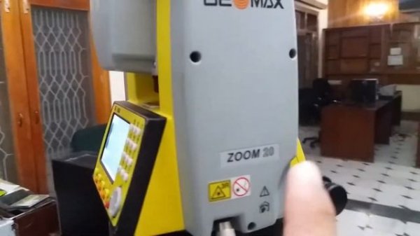 GeoMax Zoom 20 Series Downloading Coords through Geomax Software To Computer