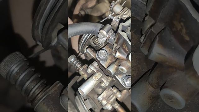 Газ 3110: УПГС, Врезки ГБО, клапана и трамблер... смотреть онлайн