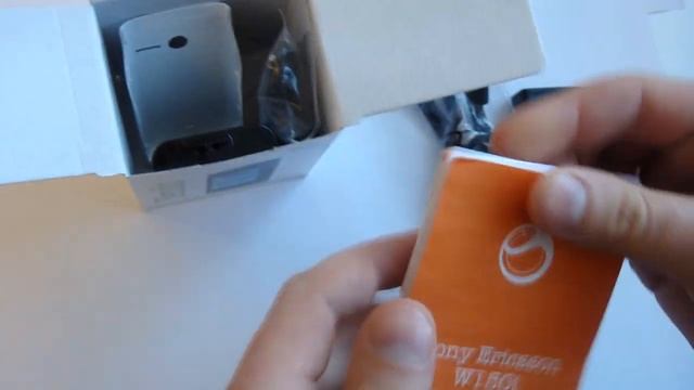 Sony Ericsson Yendo unboxing (rus) смотреть онлайн