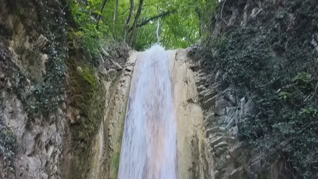 28.07.2021г. Водопад Серебрянный бор. Архипо-Осиповка. смотреть онлайн