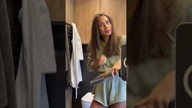Как сделать объемную укладку на новый DYSON? смотреть онлайн