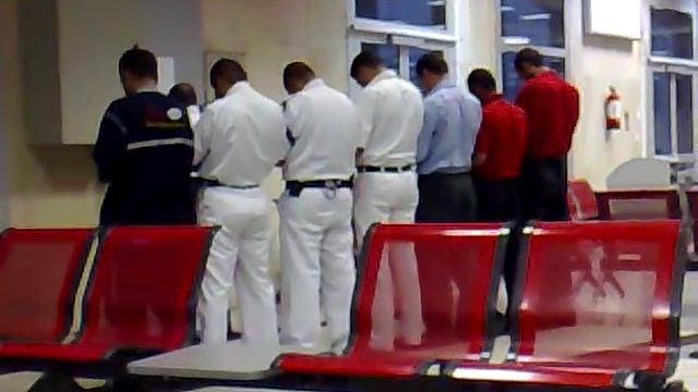 sharm el sheikh airport смотреть онлайн