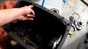 РАЗБОРКА КПП  152 КАМАЗ. Разборка вторичного вала, сборка первичного. Заклинила передача.