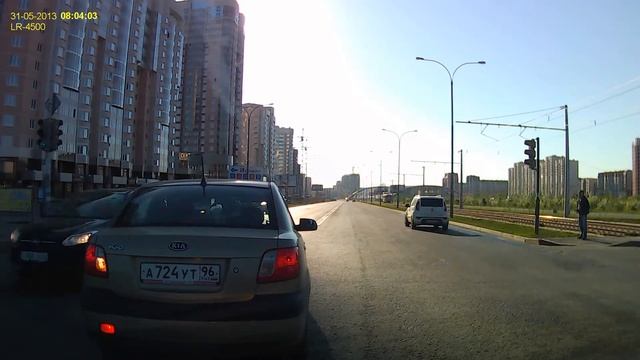 ВАЗ Приора Универсал гос номер Т018СТ96RUS смотреть онлайн