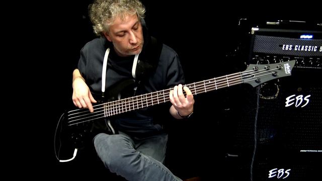 Schecter Stiletto Stealth 5 bass - demo смотреть онлайн
