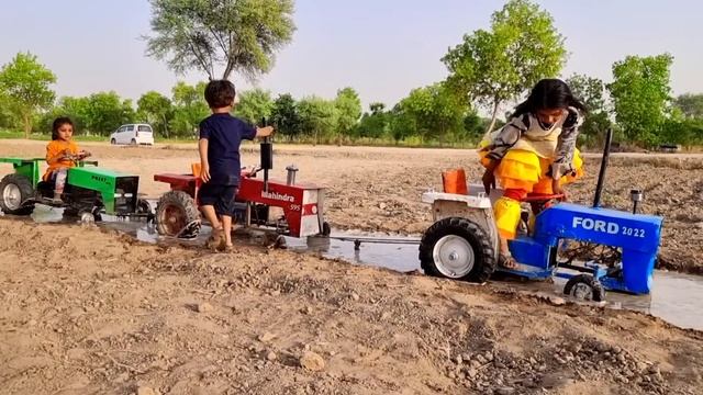 Ford tractor struck in small river mud pulling out tata prima tractor || tractor for kids смотреть онлайн