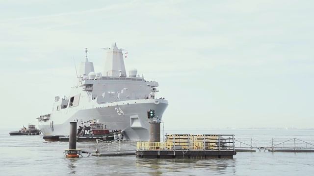 Elements of Kearsarge ARG and 22nd MEU Deploy смотреть онлайн