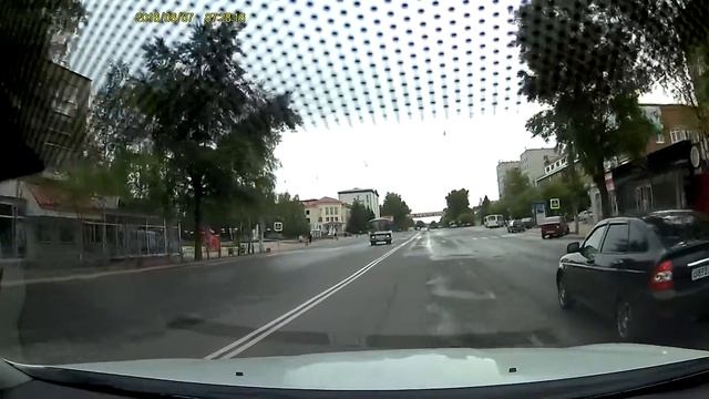 Опасное вождение идиота г. Сыктывкар смотреть онлайн
