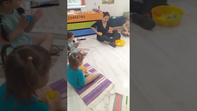 Пальчиковая гимнастика. Развиваем мелкую моторику пальцев рук. Старшая группа смотреть онлайн