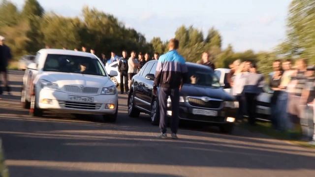 Skoda Octavia (Валькирия) VS Superb смотреть онлайн