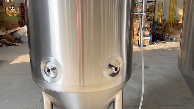 200L unitank смотреть онлайн