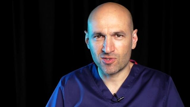 ВРАЧ оценивает РЕАЛЬНЫЕ травмы Джеки Чана @Tkhaganov смотреть онлайн