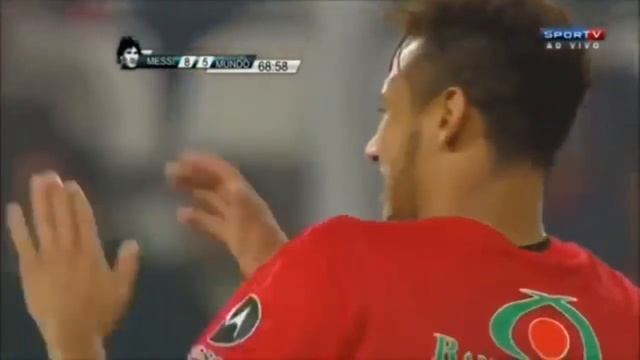 Красиывый гол Неймара с центра поля! смотреть онлайн