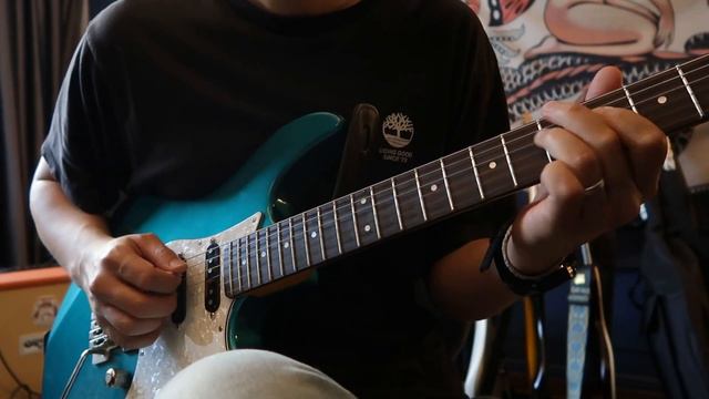 Green Yamaha Pacifica 612viix Helix Native Ableton Live Guitar Solo смотреть онлайн