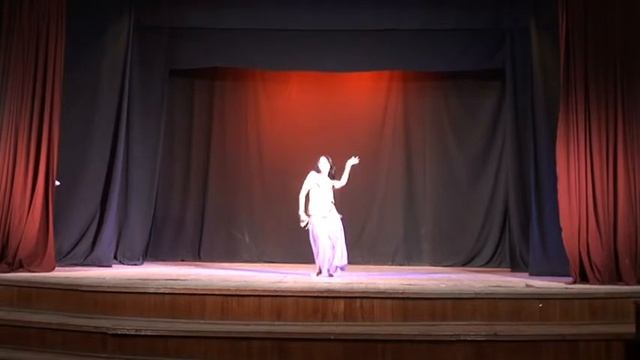 Танец студентки 4 курса хореографического отделения Дарьи Мельник смотреть онлайн