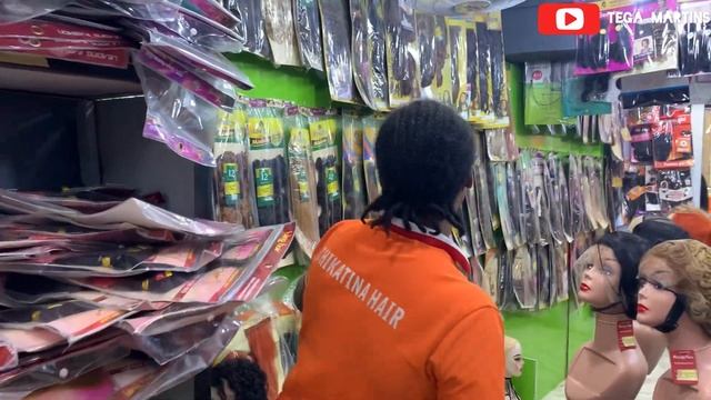 BIGGEST PRODUCERS/WHOLESALERS OF PACKET HAIR AND WIGS STORES IN NIGERIA #marketvlog #wigs #braids смотреть онлайн