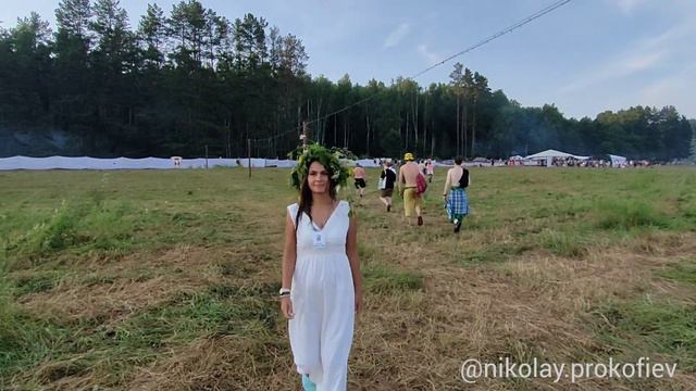 Фестиваль Бессонница! День второй! 2021 Исполнитель: Фёдор Ларюшкин, песня "Этот мир" смотреть онлайн