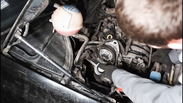 Замена ремня ГРМ Volkswagen Polo Sedan 1,6 смотреть онлайн