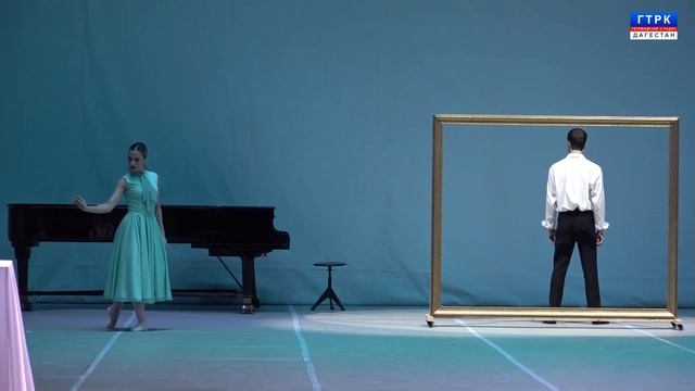 Балет М. Кажлавева. Вернисаж смотреть онлайн