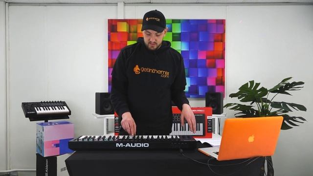 Here's what the M-Audio Oxygen Pro can do! | Oxygen Pro Full Feature Demo смотреть онлайн