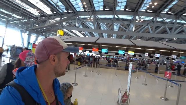 Перелет лоукостером Паттайя - Пхукет смотреть онлайн