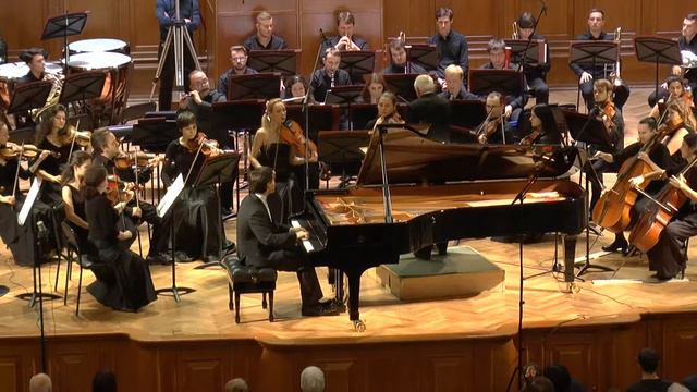 Б. Барток Концерт № 3 для фортепиано с оркестром смотреть онлайн