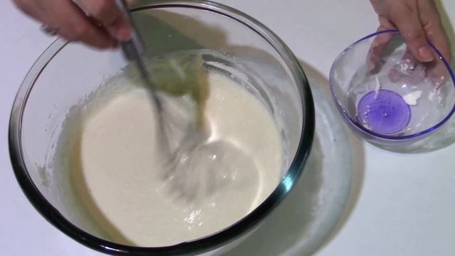 Clatite Cu Mere | Farfuria Vesela